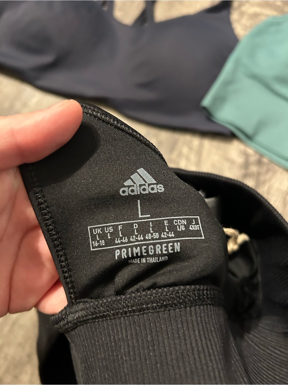 Sports bra bundle - Picture 2 of 4